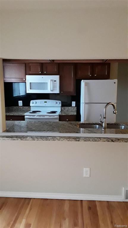 526 West 14 Mile Road Clawson, MI 48017 - Photo 10 of 11