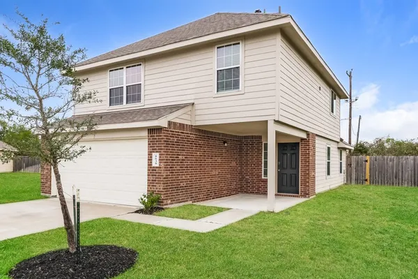 $1,900 | 8638 Doris Oaks Circle, Houston, TX 77028