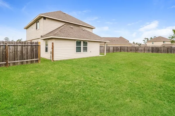 $1,900 | 8638 Doris Oaks Circle, Houston, TX 77028