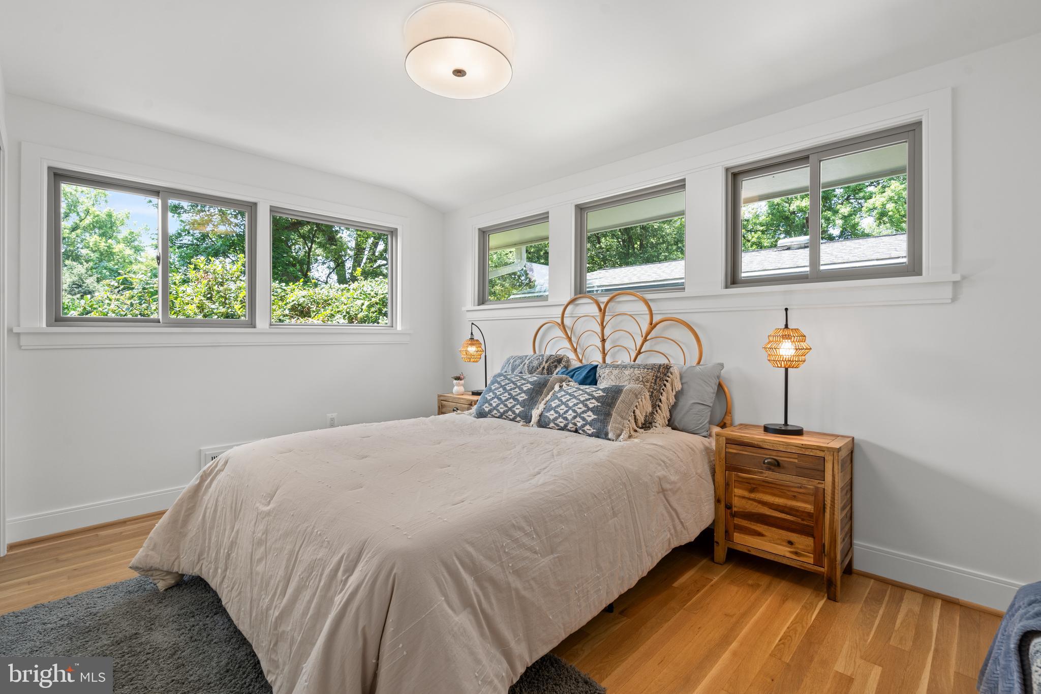 4806 Grantham Avenue Chevy Chase, MD 20815 - Photo 28 of 66