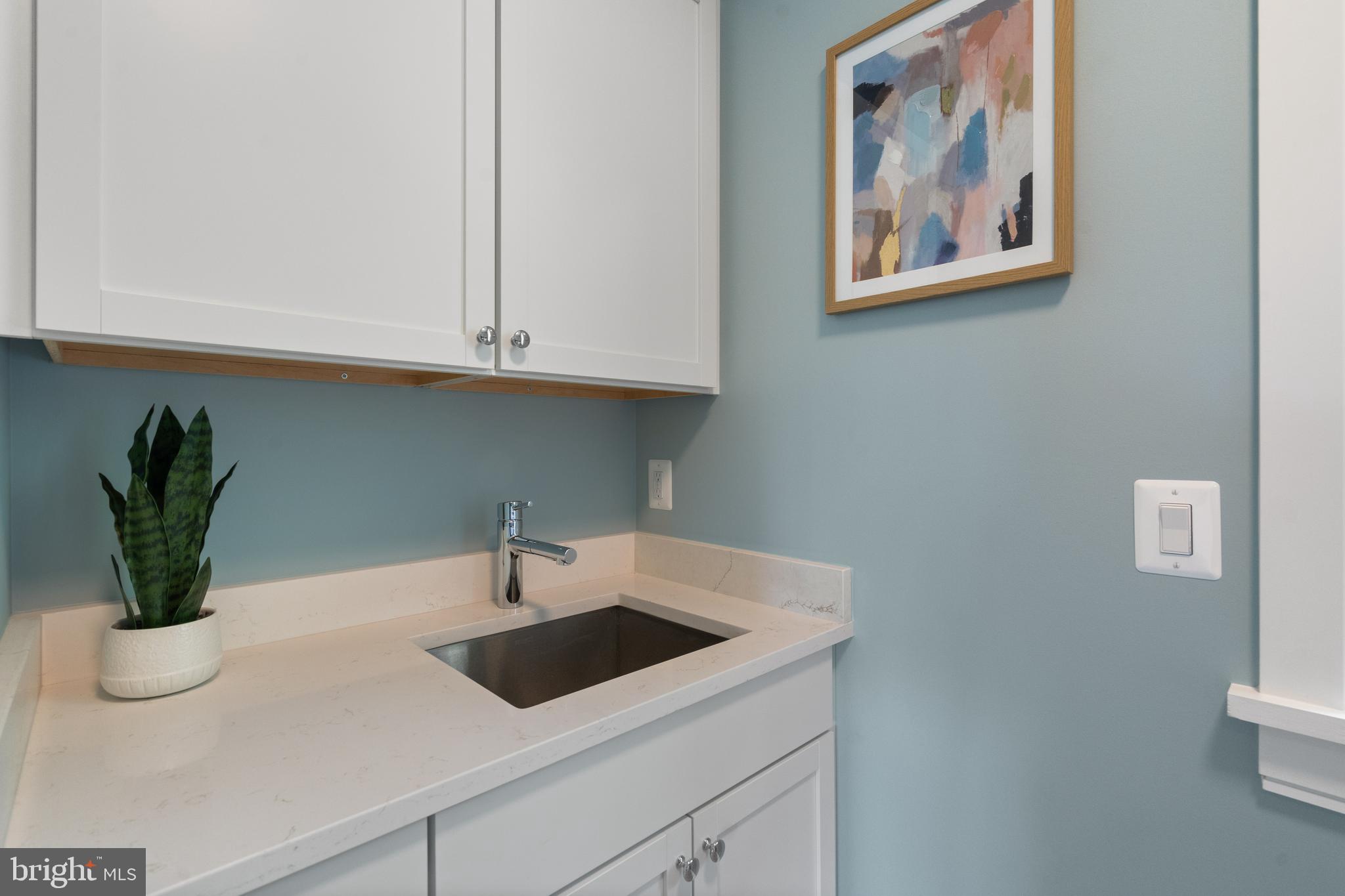 4806 Grantham Avenue Chevy Chase, MD 20815 - Photo 32 of 66