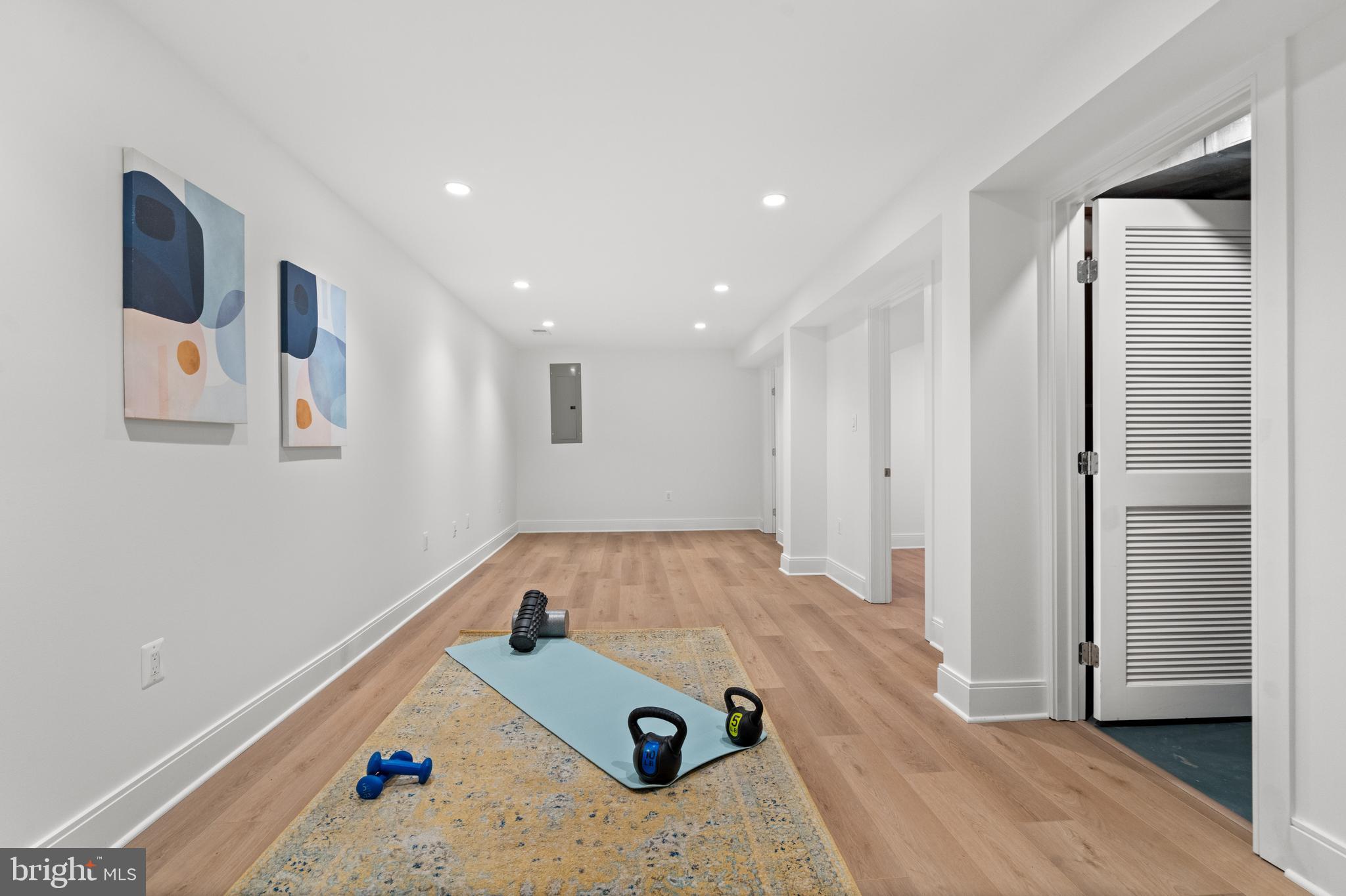 4806 Grantham Avenue Chevy Chase, MD 20815 - Photo 52 of 66