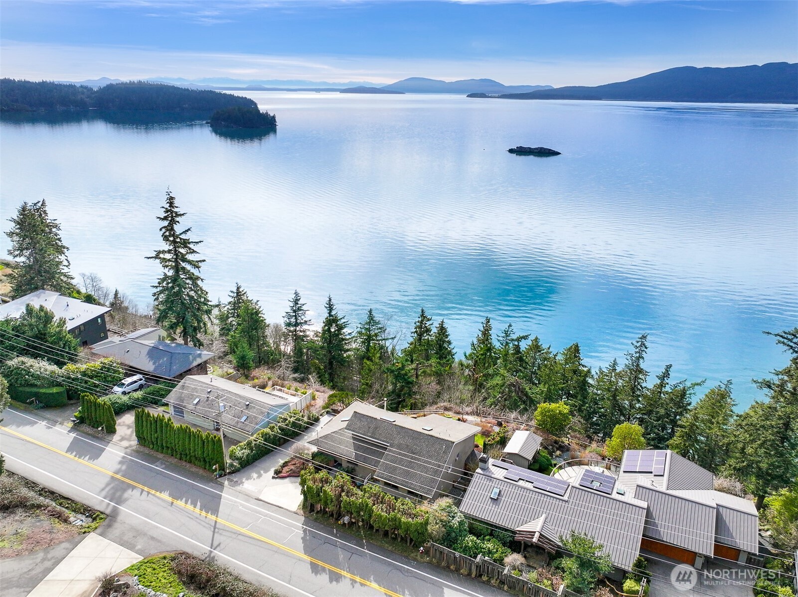 1317 Chuckanut Drive Bellingham, WA 98229 - Photo 3 of 40