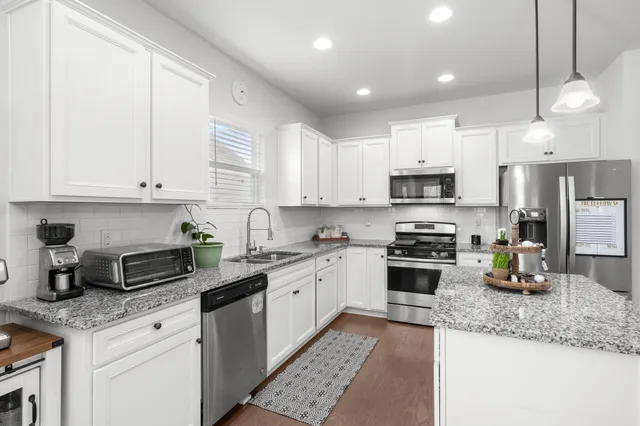 $330,000 | 877 Wild Leaf Loop, Conway, SC 29526