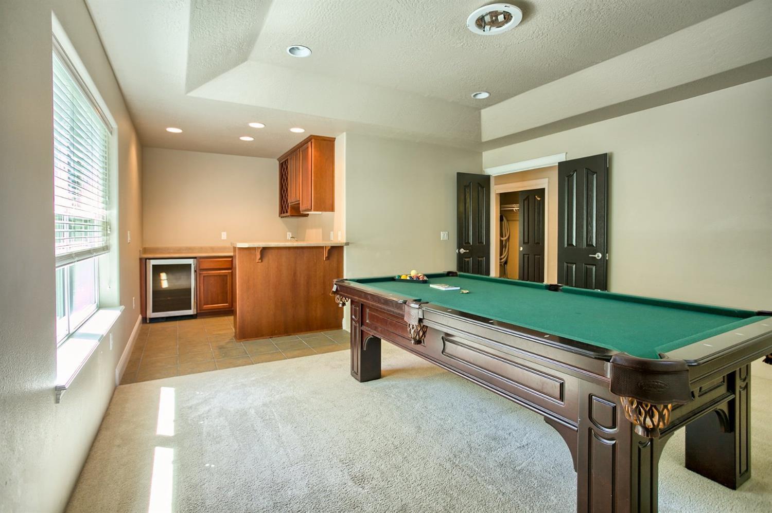 2160 Crestbrook Road, Unit 12 Medford, OR 97504 - Photo 3 of 33 Additional Photo
