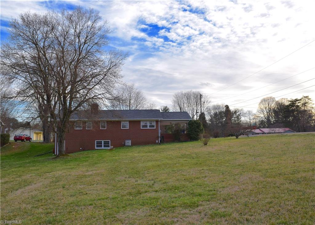 1213 Mizpah Church Road Rural Hall, NC 27045 - Photo 3 of 13