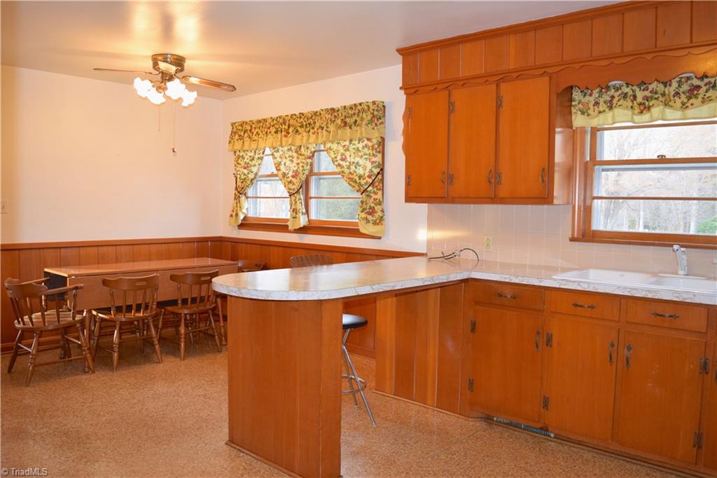 1213 Mizpah Church Road Rural Hall, NC 27045 - Photo 9 of 13