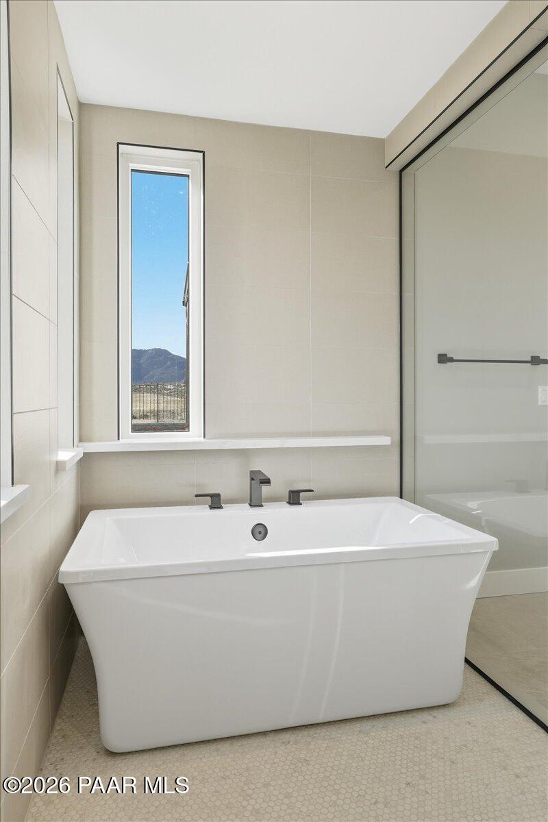 5646 Meridian Court Prescott, AZ 86305 - Photo 22 of 46 Primary Suite - 5646 Meridian Court