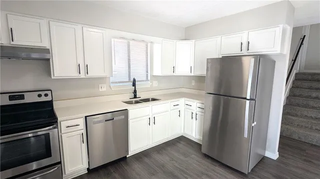 $175,000 | 13952 Falkirk Circle, Grandview, MO 64030