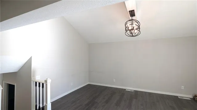 $175,000 | 13952 Falkirk Circle, Grandview, MO 64030