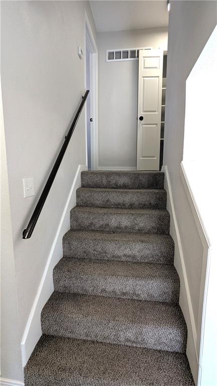 13952 Falkirk Circle Grandview, MO 64030 - Photo 15 of 40