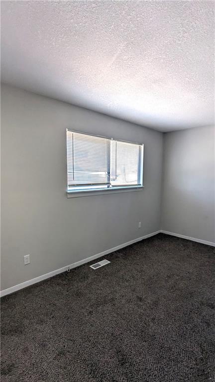 13952 Falkirk Circle Grandview, MO 64030 - Photo 16 of 40