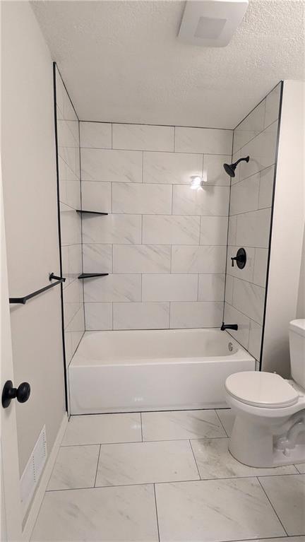 13952 Falkirk Circle Grandview, MO 64030 - Photo 21 of 40