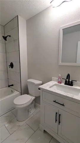 $175,000 | 13952 Falkirk Circle, Grandview, MO 64030