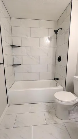 $175,000 | 13952 Falkirk Circle, Grandview, MO 64030