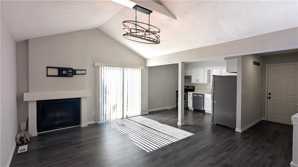 13952 Falkirk Circle Grandview, MO 64030 - Photo 9 of 40