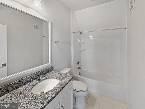 $410,000 | 23286 Southdown Manor Terrace, Unit 108, Ashburn, VA 20148