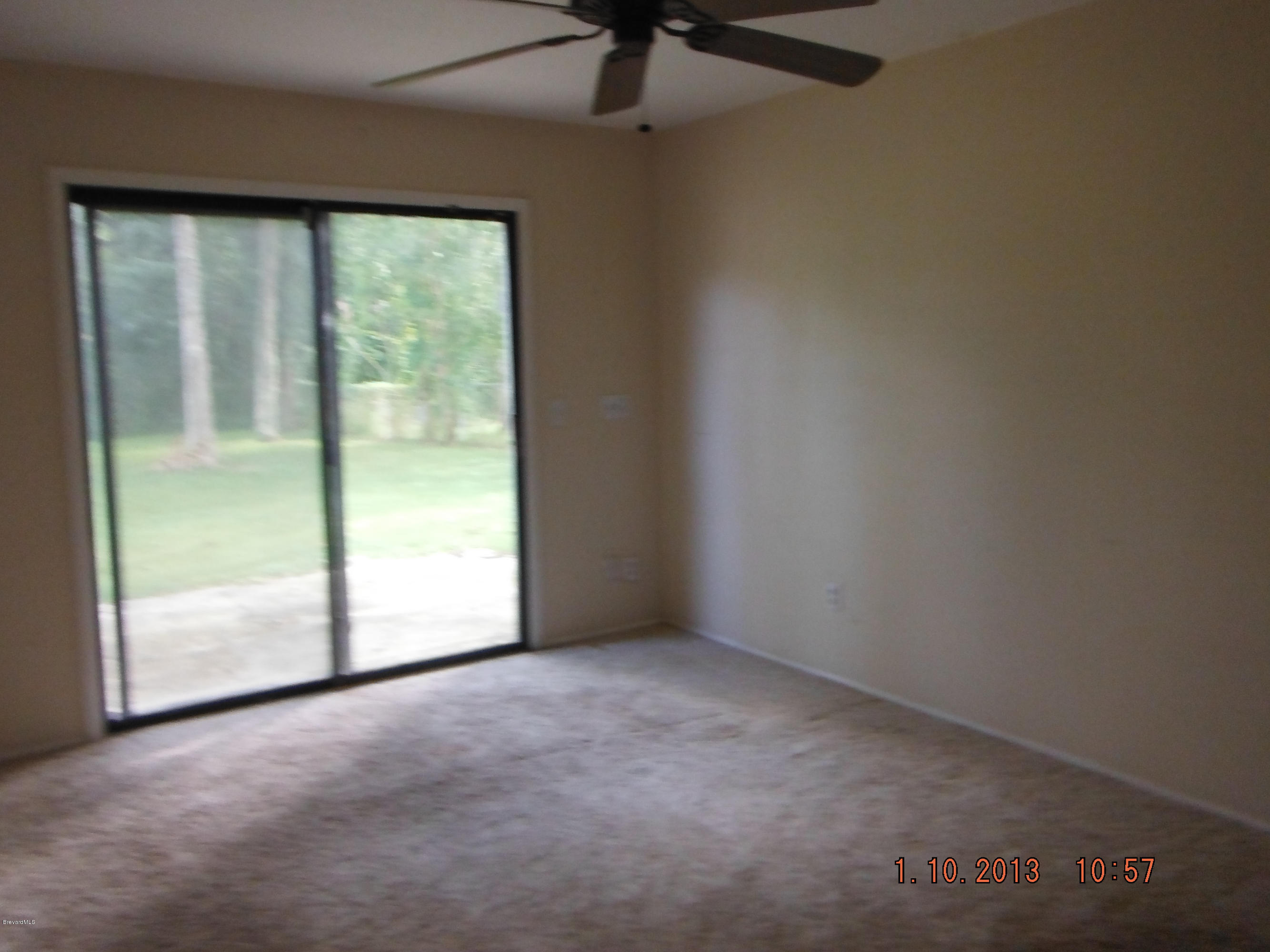711 Riviera Drive Northeast Palm Bay, FL 32905 - Photo 4 of 12 DSCF3013
