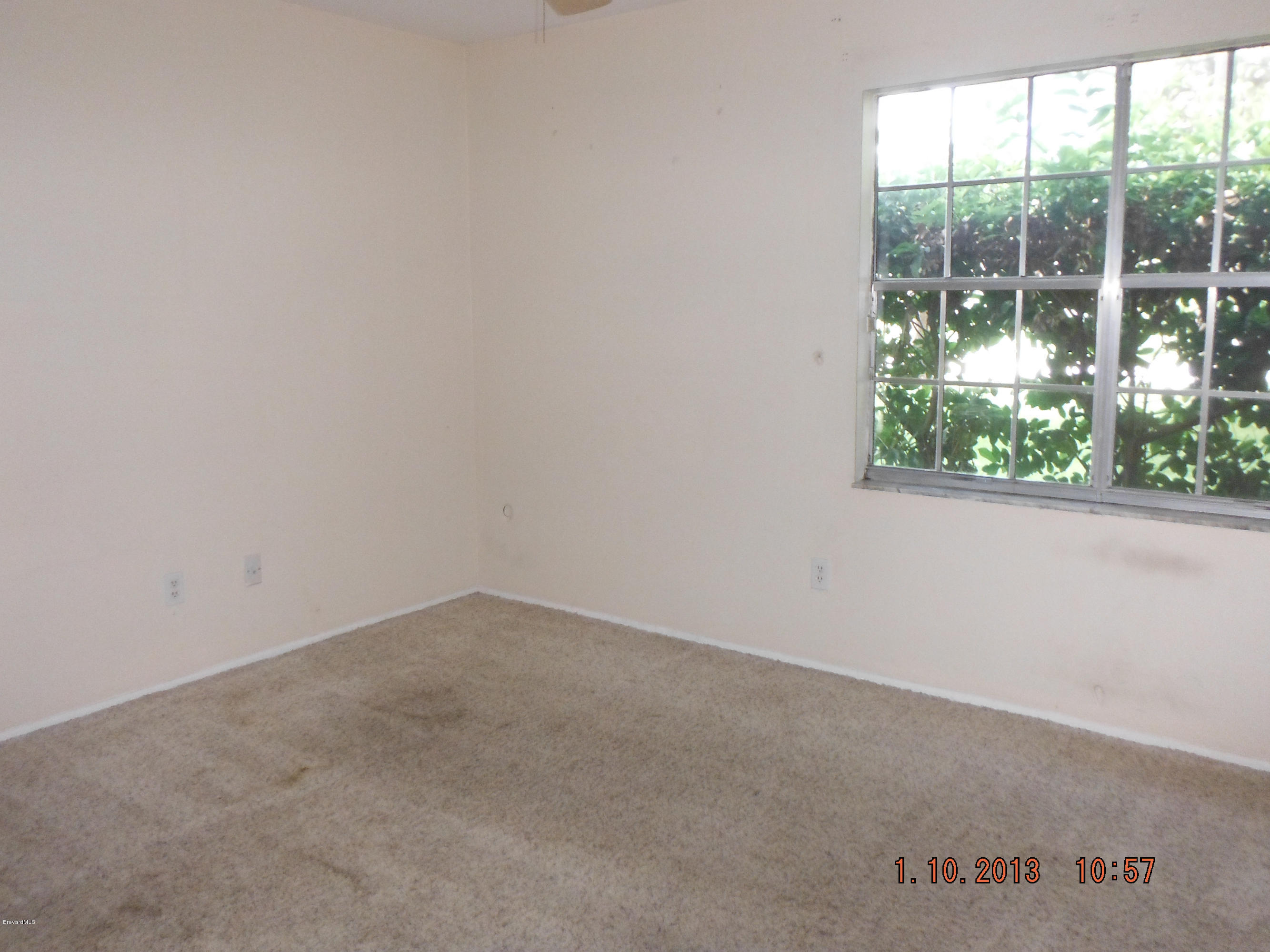 711 Riviera Drive Northeast Palm Bay, FL 32905 - Photo 6 of 12 DSCF3014