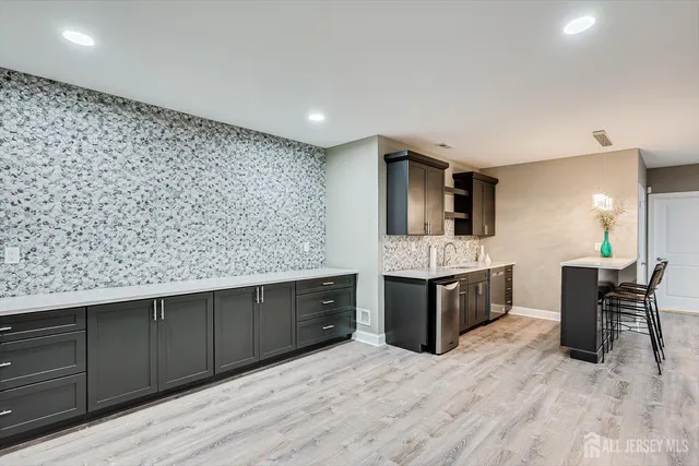 $1,900,000 | 2 Eagle Court, Monmouth Junction, NJ 08852