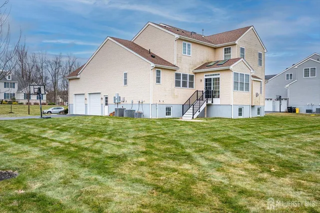 $1,900,000 | 2 Eagle Court, Monmouth Junction, NJ 08852