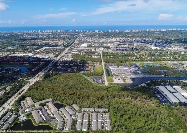 $2,350 | 3268 Amanda Lane, Unit 3, Naples, FL 34109