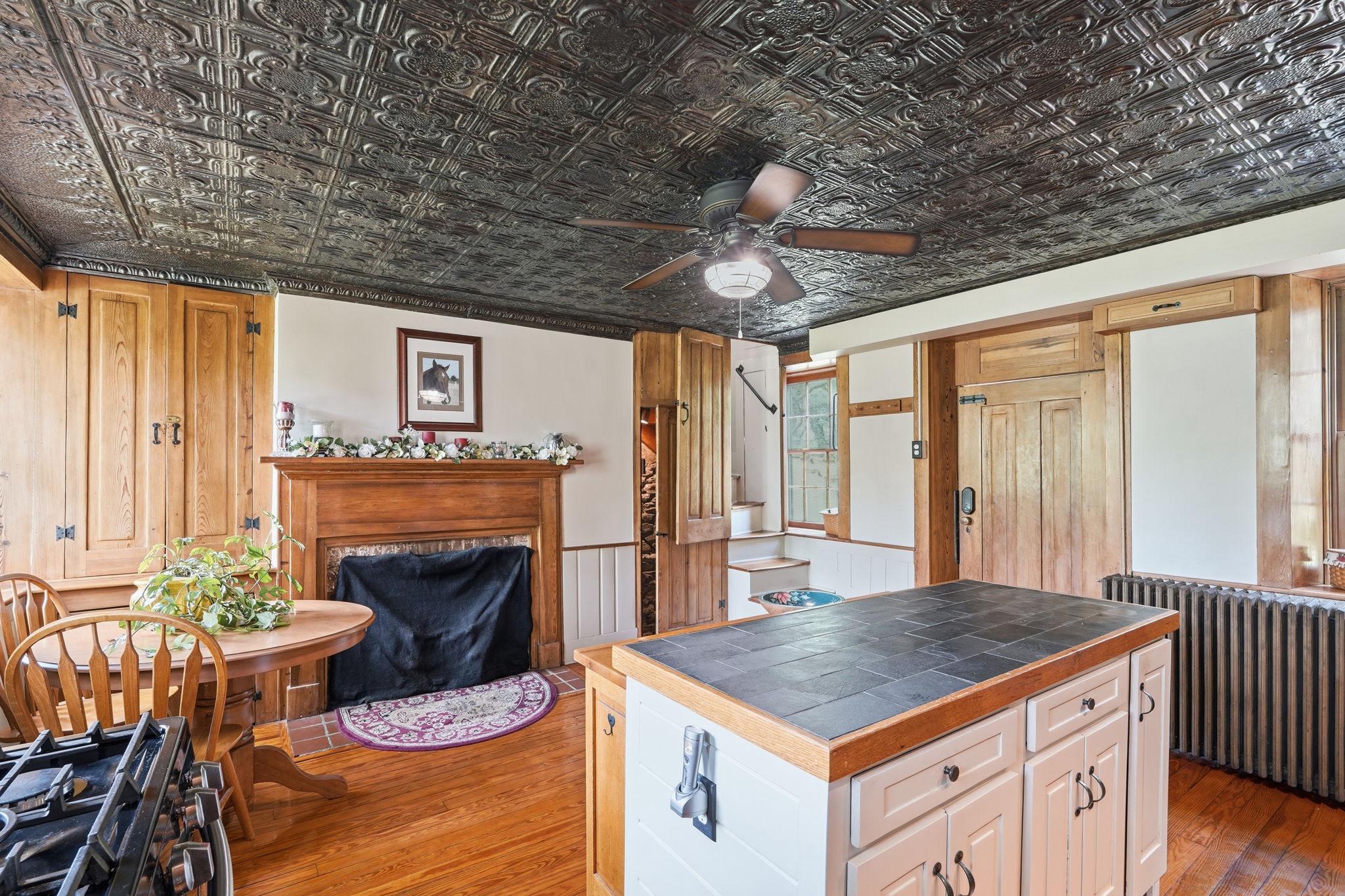 38863 Ridge Court Hamilton, VA 20158 - Photo 24 of 90 Heart Pine Cabinetry and Pressed tin ceiling