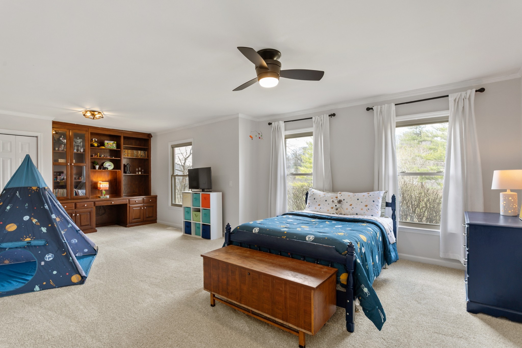 754 High Point Ridge Road Franklin, TN 37069 - Photo 28 of 53 a bedroom with bed and window