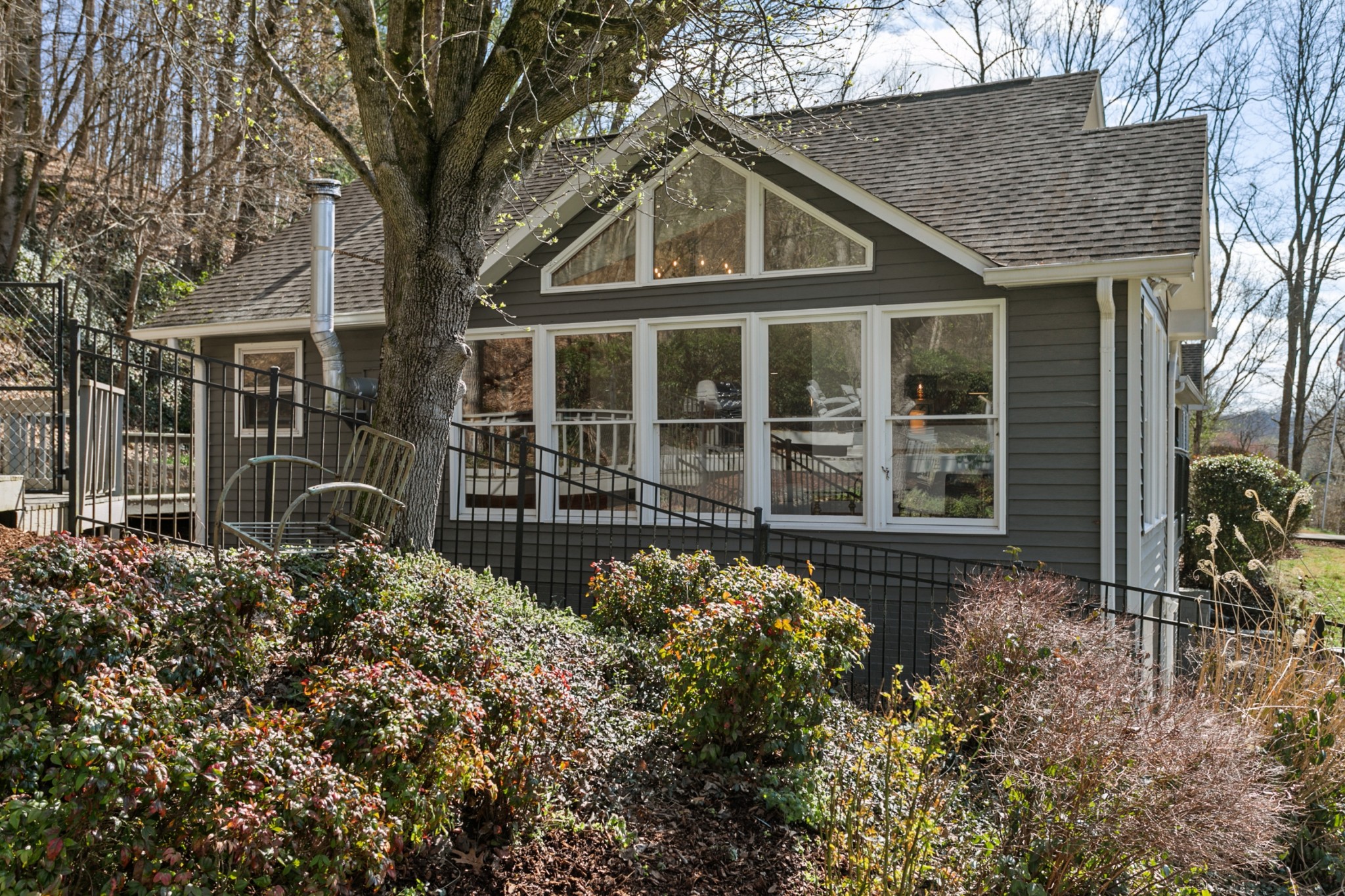 754 High Point Ridge Road Franklin, TN 37069 - Photo 38 of 53 a front view of a house with garden