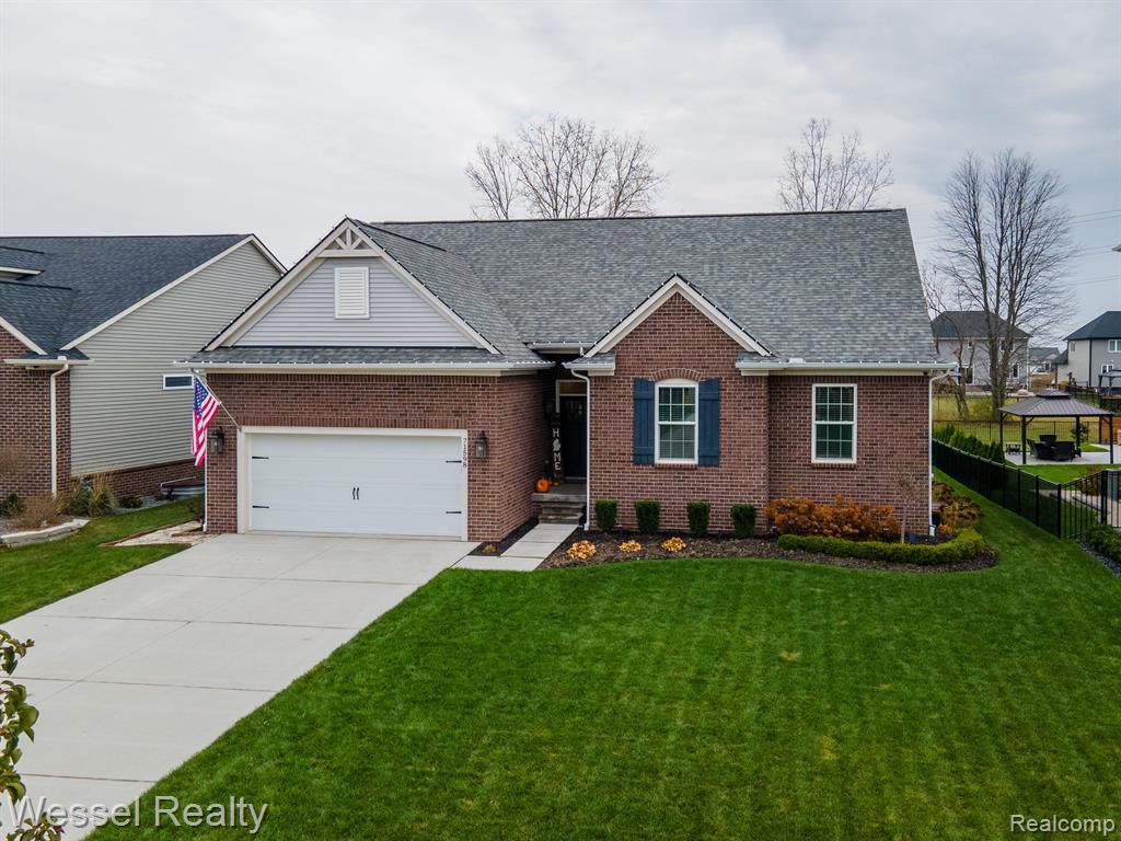 71598 Sarah Drive Romeo, MI 48065 - Photo 3 of 39 Gallery Image 3