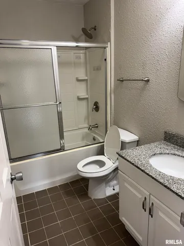 $1,100 | 2826 West 47th Street, Davenport, IA 52806