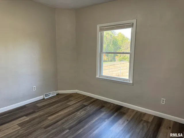 $1,100 | 2826 West 47th Street, Davenport, IA 52806