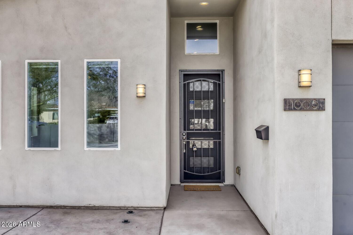 1005 East Weldon Avenue Phoenix, AZ 85014 - Photo 4 of 33 Front Entrance