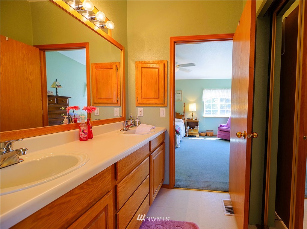 6080 Red Bridge Road Cle Elum, WA 98922 - Photo 13 of 23 Gallery Image 13
