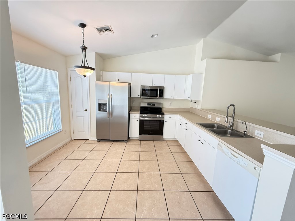 3705 9th Street Southwest Lehigh Acres, FL 33976 - Photo 2 of 12