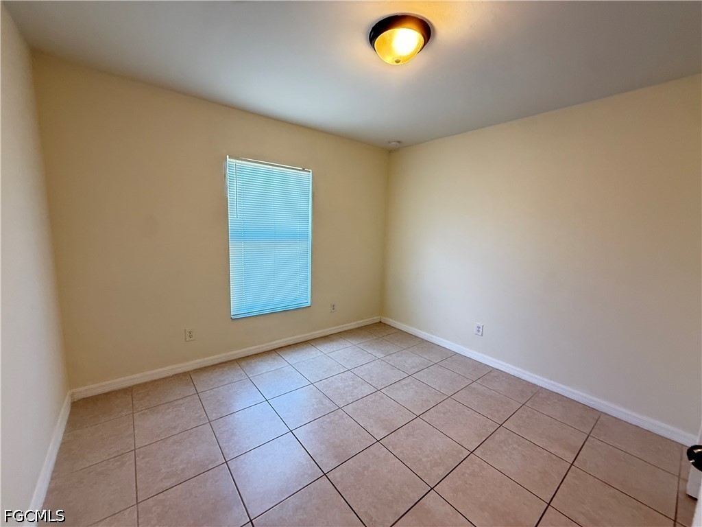 3705 9th Street Southwest Lehigh Acres, FL 33976 - Photo 8 of 12