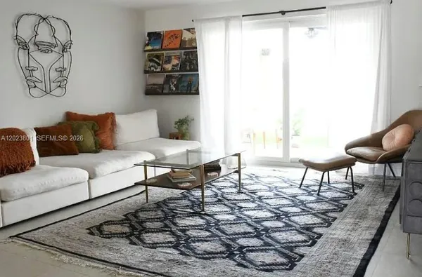 $265,000 | 441 Southeast 3rd Street, Unit 104, Dania Beach, FL 33004