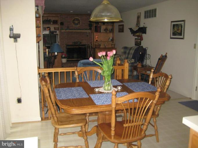 3122 Peverly Run Road Abingdon, MD 21009 - Photo 5 of 14 Breakfast Area