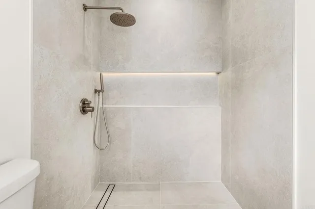 $999,000 | 4725 Conrad Avenue, San Diego, CA 92117