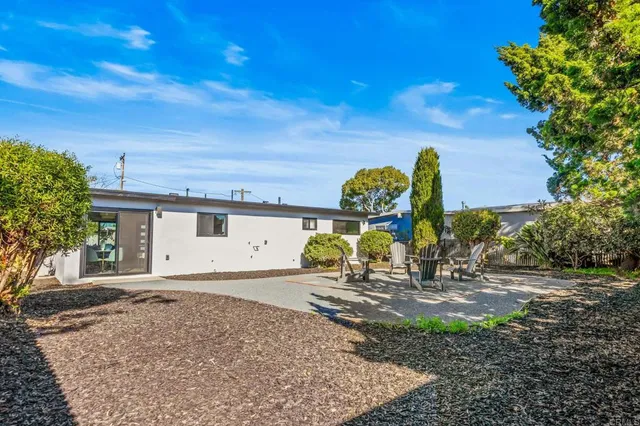 $999,000 | 4725 Conrad Avenue, San Diego, CA 92117