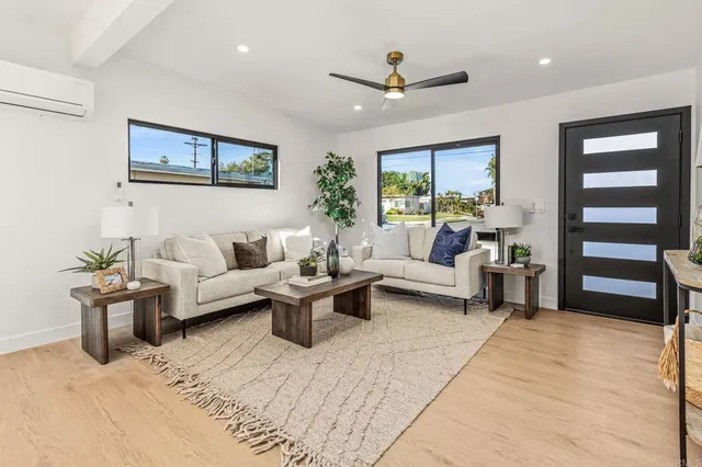 $999,000 | 4725 Conrad Avenue, San Diego, CA 92117