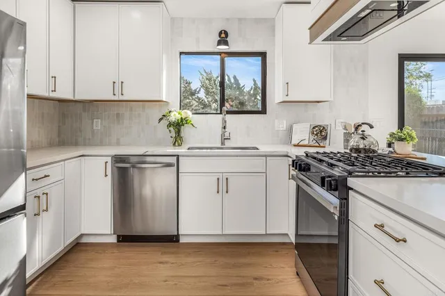 $999,000 | 4725 Conrad Avenue, San Diego, CA 92117