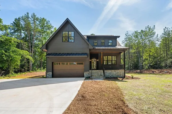 $749,900 | 1722 6 Mile Highway, Central, SC 29630