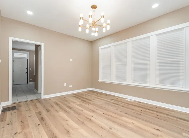 $2,800 | 7634 South May Street, Chicago, IL 60620