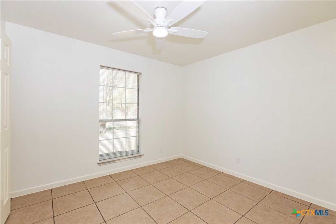 809 Steven Street Troy, TX 76579 - Photo 17 of 35