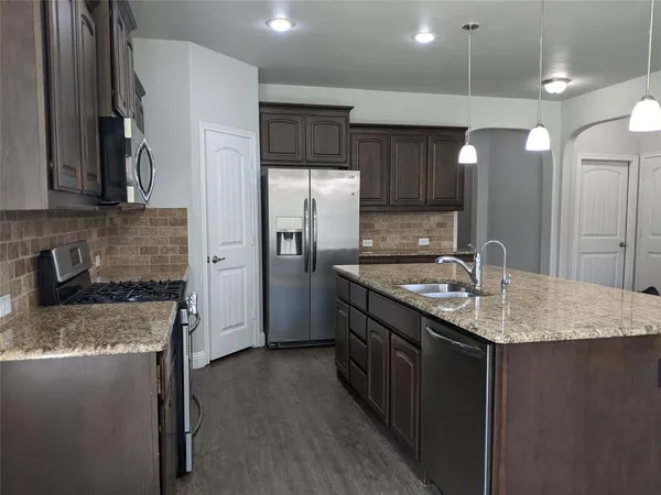 $3,000 | 108 Gannet Trail, Argyle, TX 76226