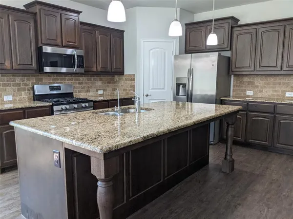 $3,000 | 108 Gannet Trail, Argyle, TX 76226