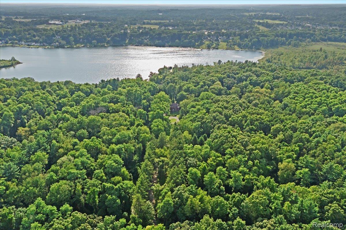 1350 Pettibone Lake Road Highland, MI 48356 - Photo 8 of 51 46-1350 Pettibone Lake Rd.jpg
