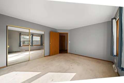 $375,000 | 933 Freeman Street, Genoa City, WI 53128