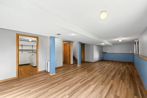 $375,000 | 933 Freeman Street, Genoa City, WI 53128